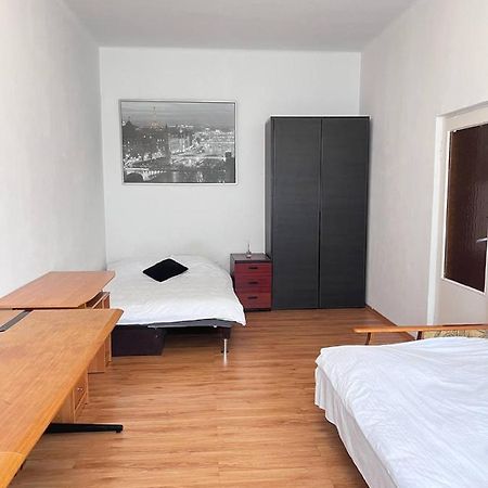 Grzybowska Rooms วอร์ซอ ภายนอก รูปภาพ