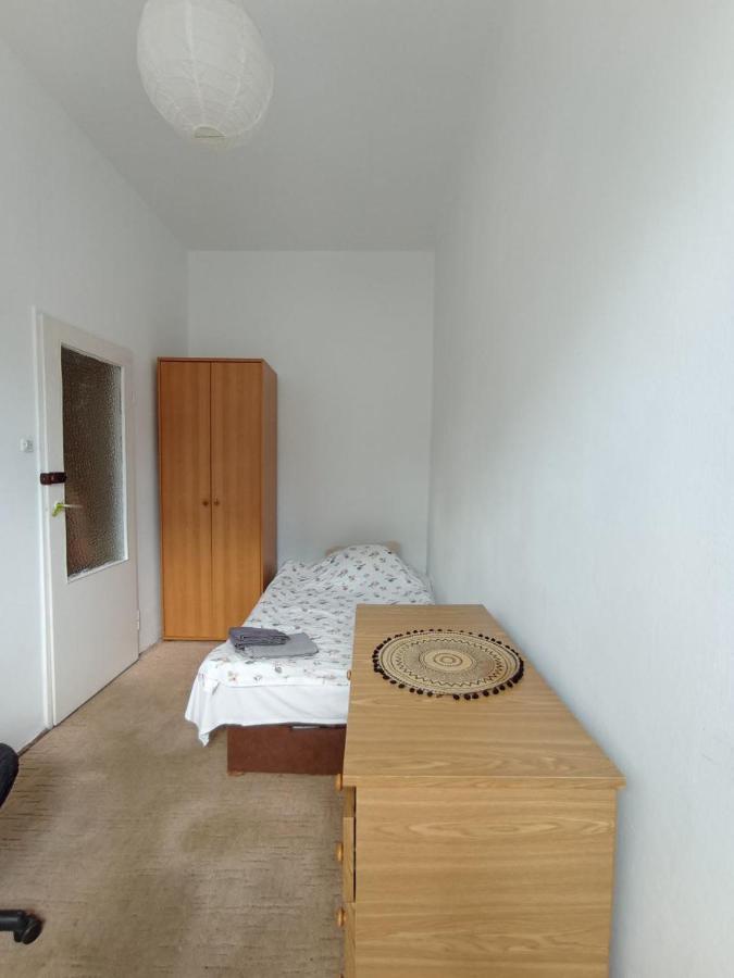 Grzybowska Rooms วอร์ซอ ภายนอก รูปภาพ